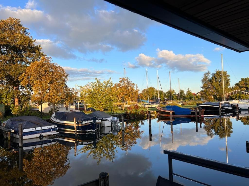 Quiet Waterloft Near Amsterdam And Schiphol Ws11 Hotel Aalsmeer Exterior photo